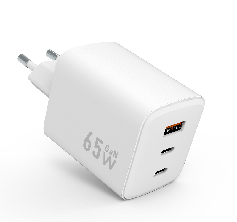 GaN Wall Charger 2USB C+1 USB A PD 65W